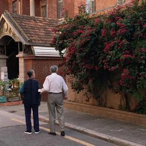 免费看裸体🔞🔞🔞网站阳水
